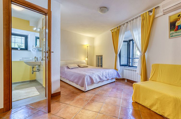Appartement Lovrano