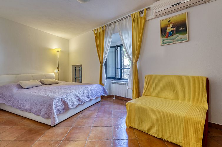 Appartement Lovrano