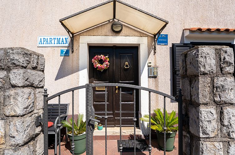 Appartement Lovrano