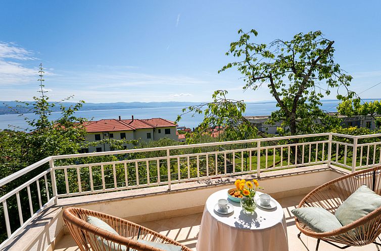 Guest house 1044455 - Apartment Kvarner - Appartement Emil
