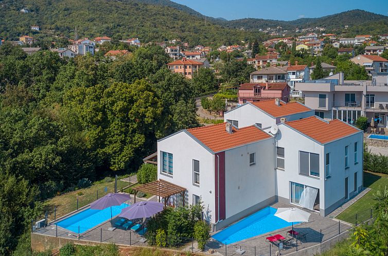 Guest house 1044519 - Holiday property Kvarner - Vakantiehuis Races