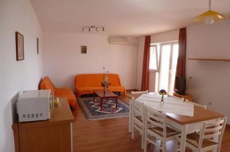 Appartement Nette Ferienwohnung mit Whirlpool und Garten