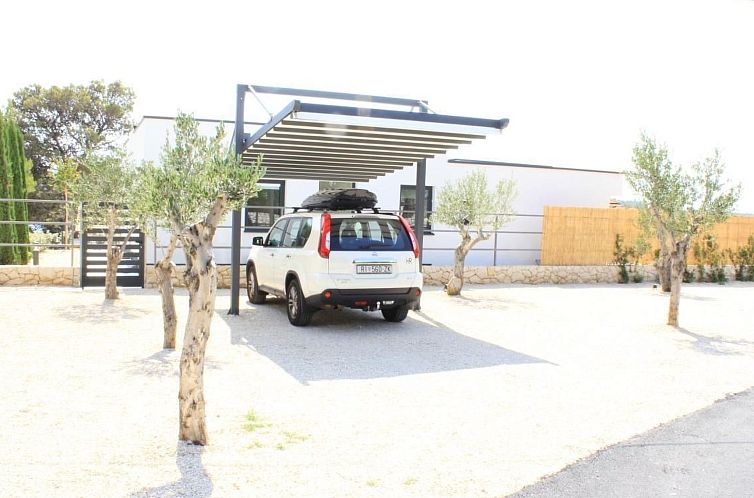 Vakantiehuis Luxuriöses Ferienhaus Sunny Garden in Barbat a