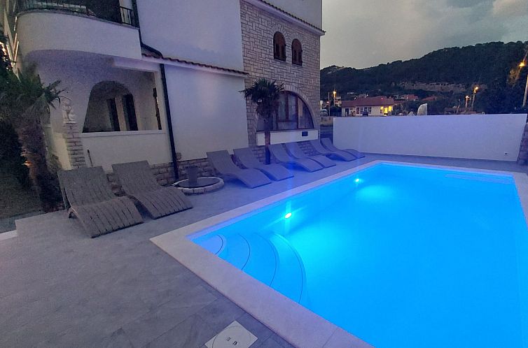 Appartement Gemütliche Erdgeschossferienwohnung mit Balkon