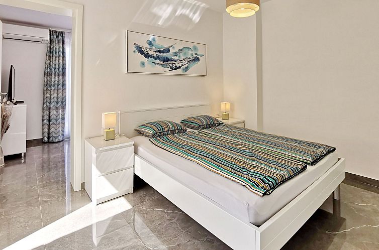 Appartement Studio Apartment More