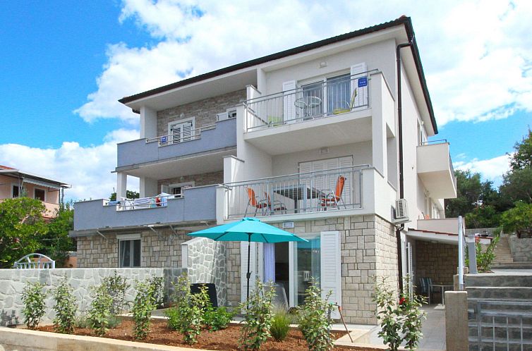 Appartement Studio Apartment More