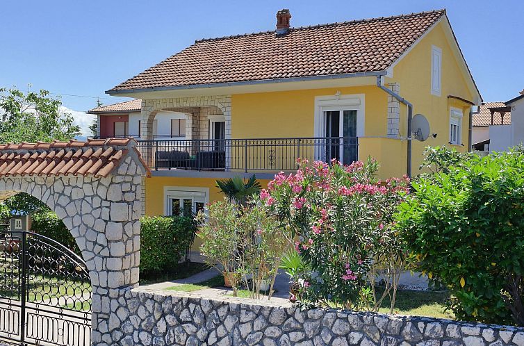 Unterkunft 1044934 - Ferienhaus Kvarner - Vakantiehuis in Šilo mit Privatem Pool