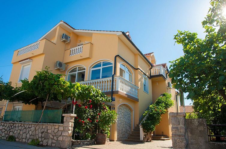 Unterkunft 1044936 - Appartement Kvarner - Appartement Familienpension Tina Appartement 7