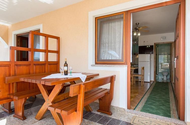 Appartement Gemütliche Wohnung Branko 2