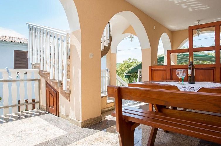 Appartement Gemütliche Wohnung Branko 2