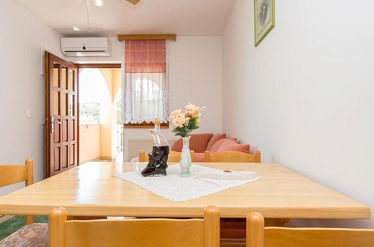 Appartement Gemütliche Wohnung Branko 2