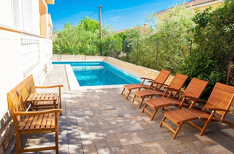 Appartement App mit Meerblick und Pool für 2-4 Personen