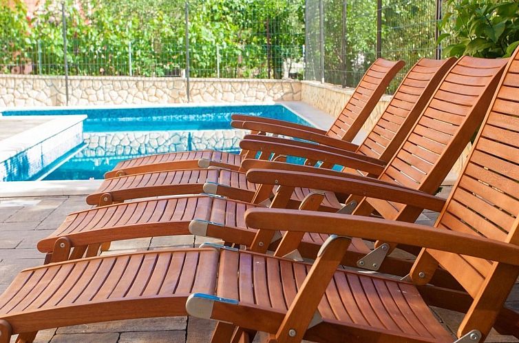 Appartement App mit Meerblick und Pool für 2-4 Personen