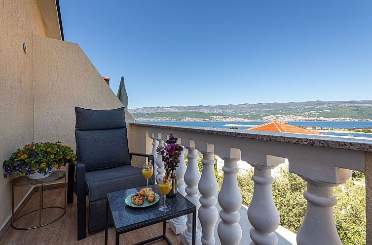 Appartement App mit Meerblick und Pool für 2-4 Personen