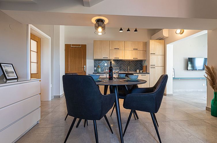 Appartement App mit Meerblick und Pool für 2-4 Personen