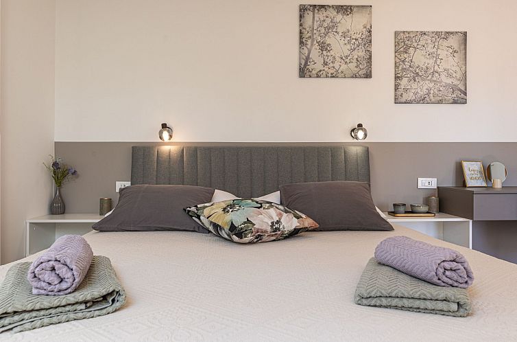 Appartement App mit Meerblick und Pool für 2-4 Personen