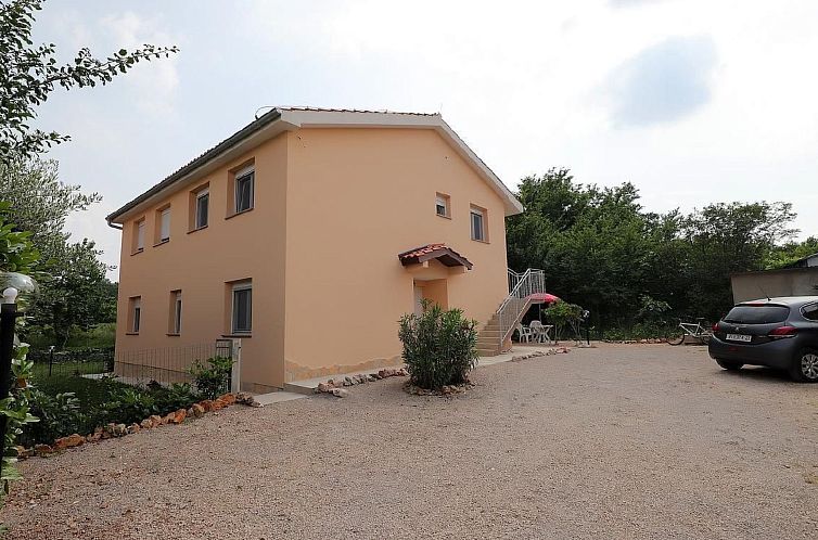 Appartement in Šilo mit Gemeinschaftspool