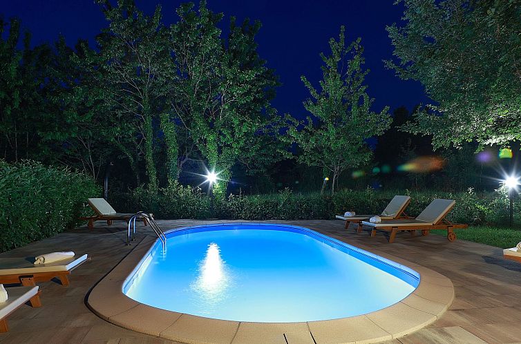 Appartement Wohnung in Šilo mit privatem Parkplatz