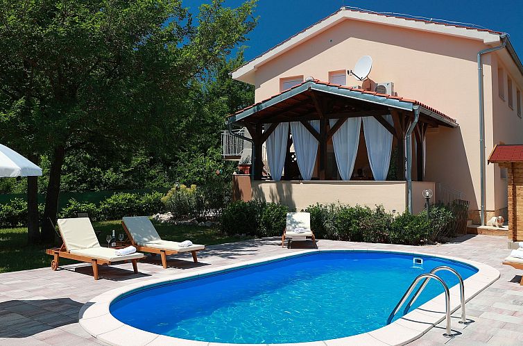 Appartement Wohnung in Šilo mit privatem Parkplatz