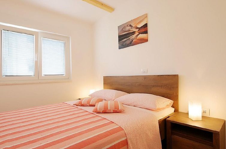 Appartement Wohnung in Šilo mit privatem Parkplatz