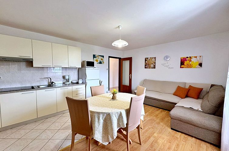 Appartement Apartment Car