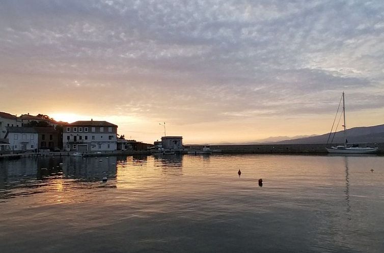 Vakantiehuis Strandnahes kleines Ferienhaus mit Terrasse