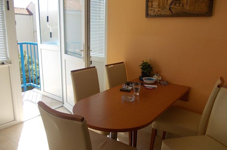 Appartement Apartam 4 Karlobag