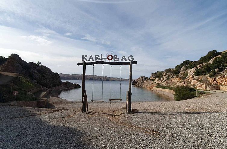 Appartement Apartam 4 Karlobag