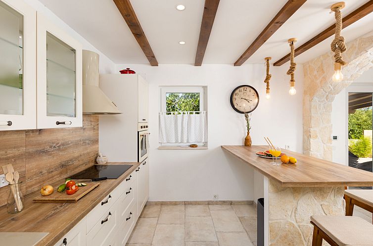 Vakantiehuis Paesana Heritage House