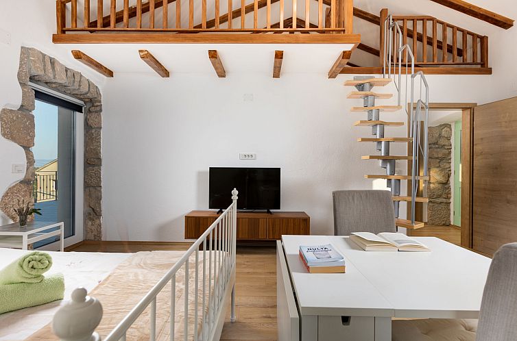 Vakantiehuis Paesana Heritage House