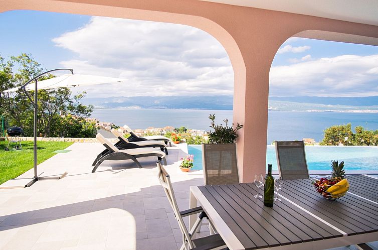 Appartement Luxuriöses Appartement Grohot mit privatem Infi