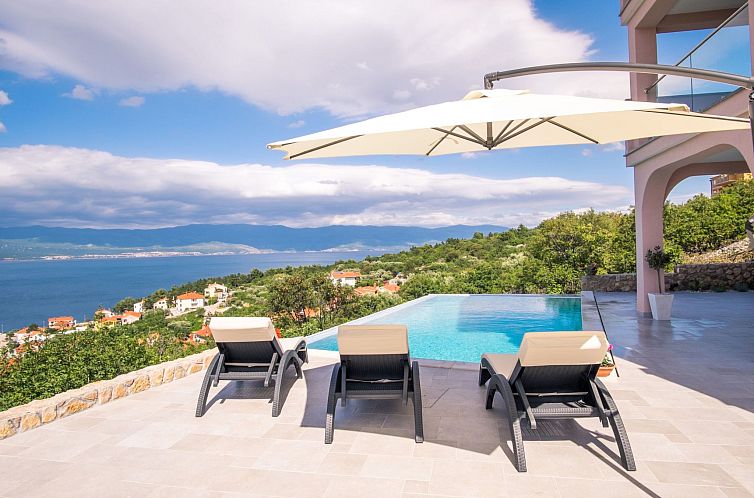 Appartement Luxuriöses Appartement Grohot mit privatem Infi