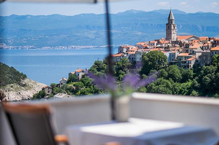 Vakantiehuis "Mela" mit Blick auf das Wasser