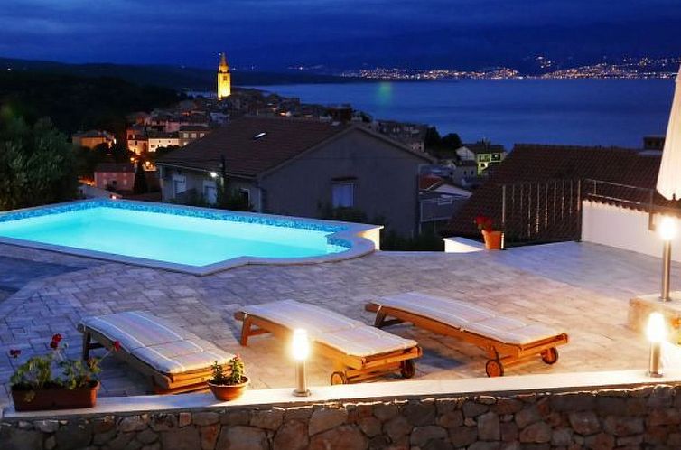 Guest house 1045113 - Apartment Kvarner - Appartement Apartman Višnja  - ID 2106