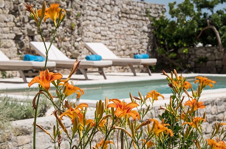 Vakantiehuis in Osor mit Privatem Pool