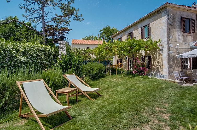 Vakantiehuis in Osor mit Privatem Pool