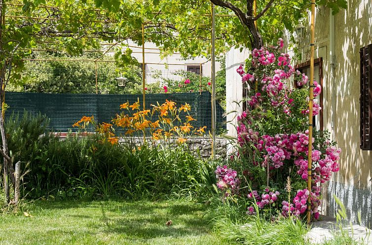 Vakantiehuis in Osor mit Privatem Pool