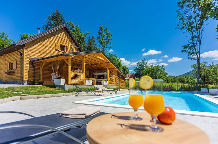 Vakantiehuis House Mali Medo