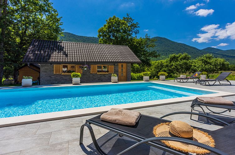 Vakantiehuis House Mali Medo