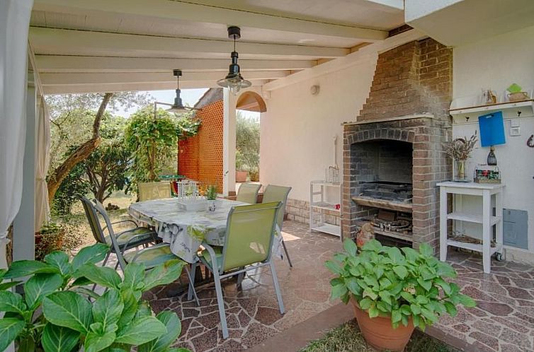 Vakantiehuis Villa "Olive Tree" mit Schwimmbad