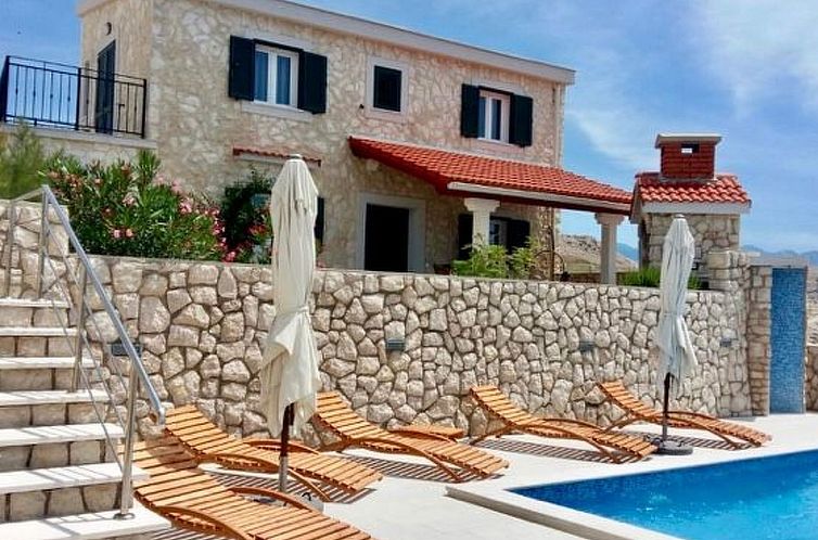 Unterkunft 1045501 - Ferienhaus Kvarner - Vakantiehuis Villa Dražica mit beheiztem Pool - ruhige Lage