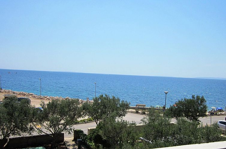 Appartement "Denona" mit Blick auf das Wasser