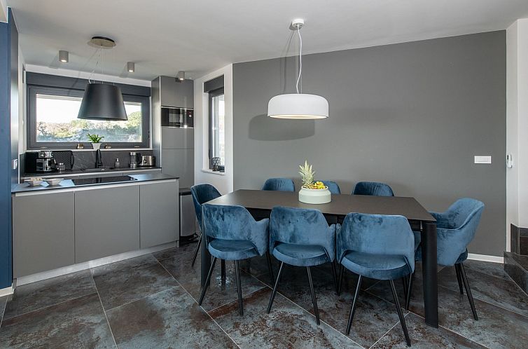 Vakantiehuis Luxusvilla Travera mit privatem Pool und Sauna