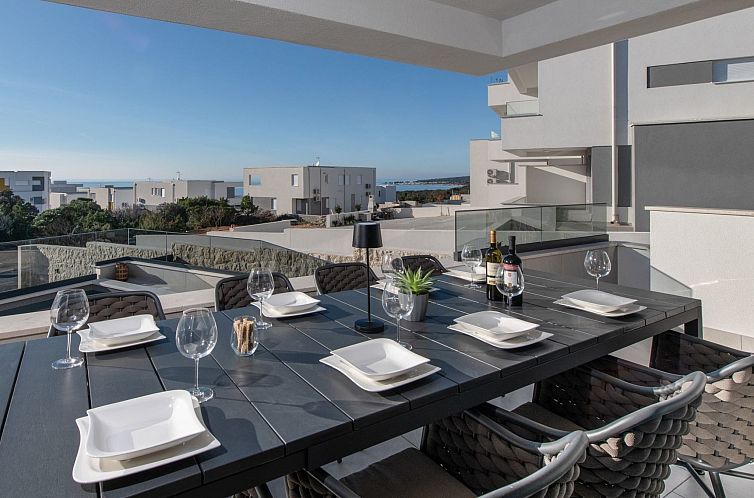 Vakantiehuis Luxusvilla Travera mit privatem Pool und Sauna