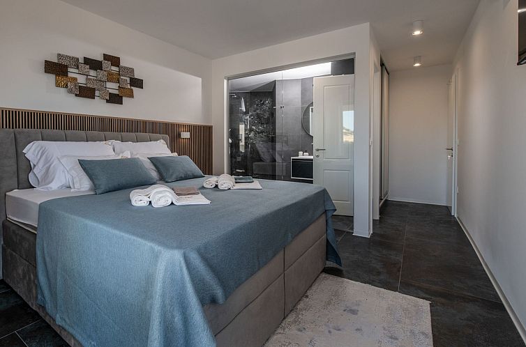 Vakantiehuis Luxusvilla Travera mit privatem Pool und Sauna