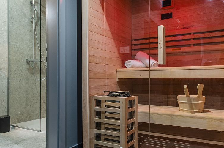 Vakantiehuis Luxusvilla Travera mit privatem Pool und Sauna