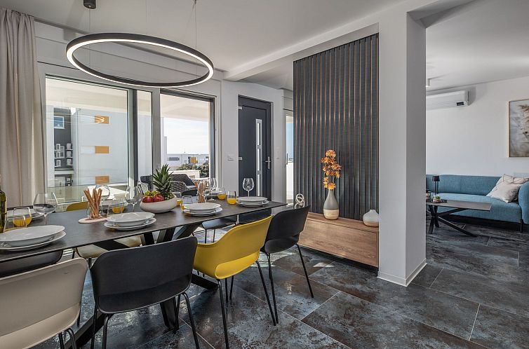 Vakantiehuis Luxusvilla Travera mit privatem Pool und Jacuzz