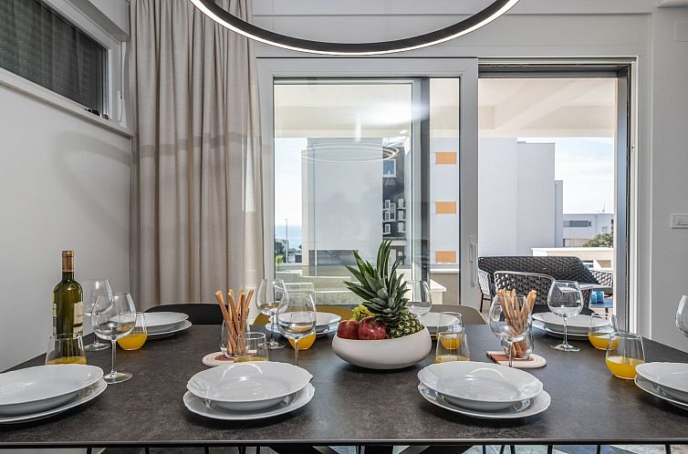 Vakantiehuis Luxusvilla Travera mit privatem Pool und Jacuzz