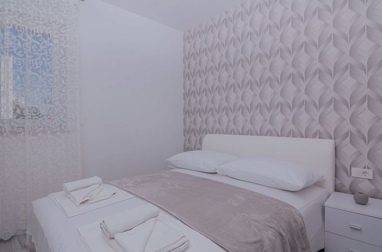 Vakantiehuis Pool Villa Aldura