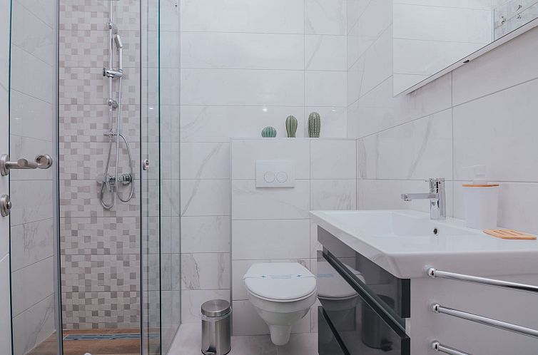 Vakantiehuis Pool Villa Aldura